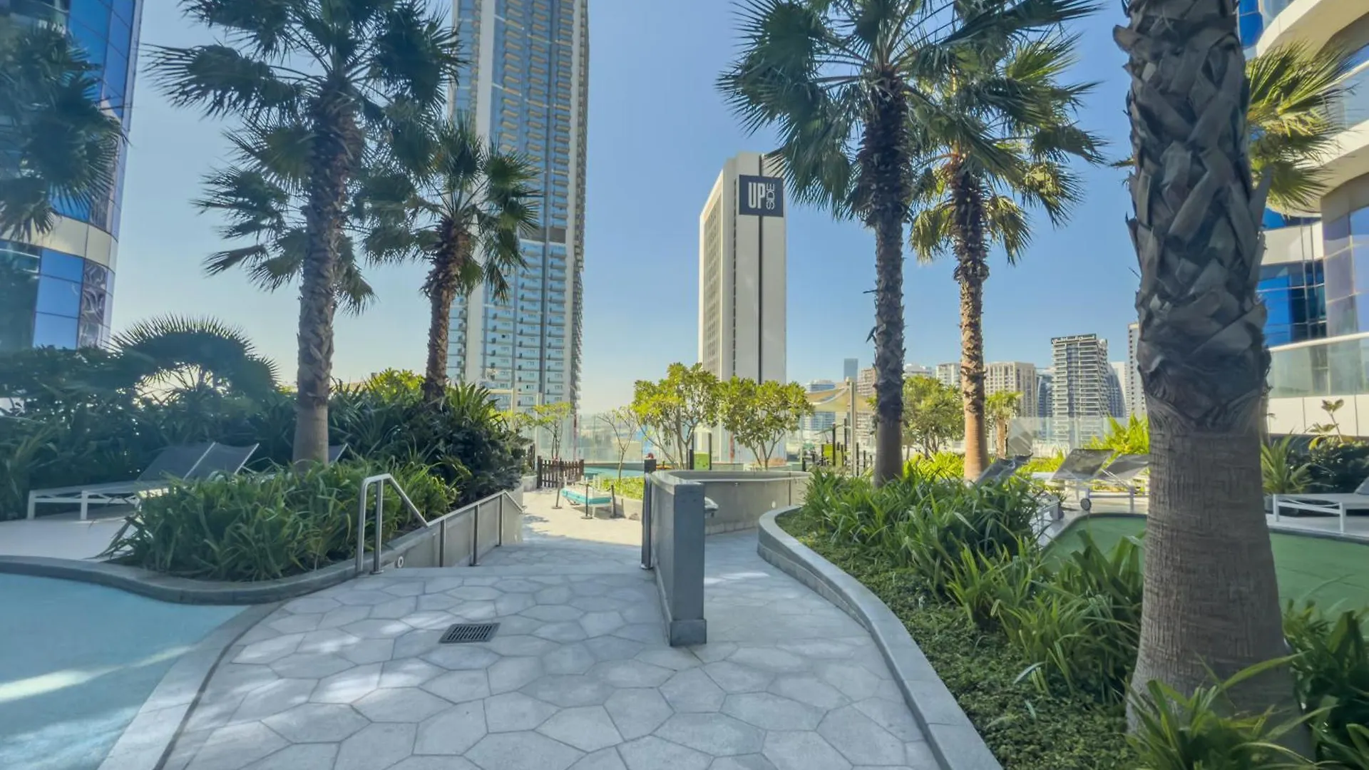 Damac 2Br With Pool & Gym At Business Bay Appartement Dubai