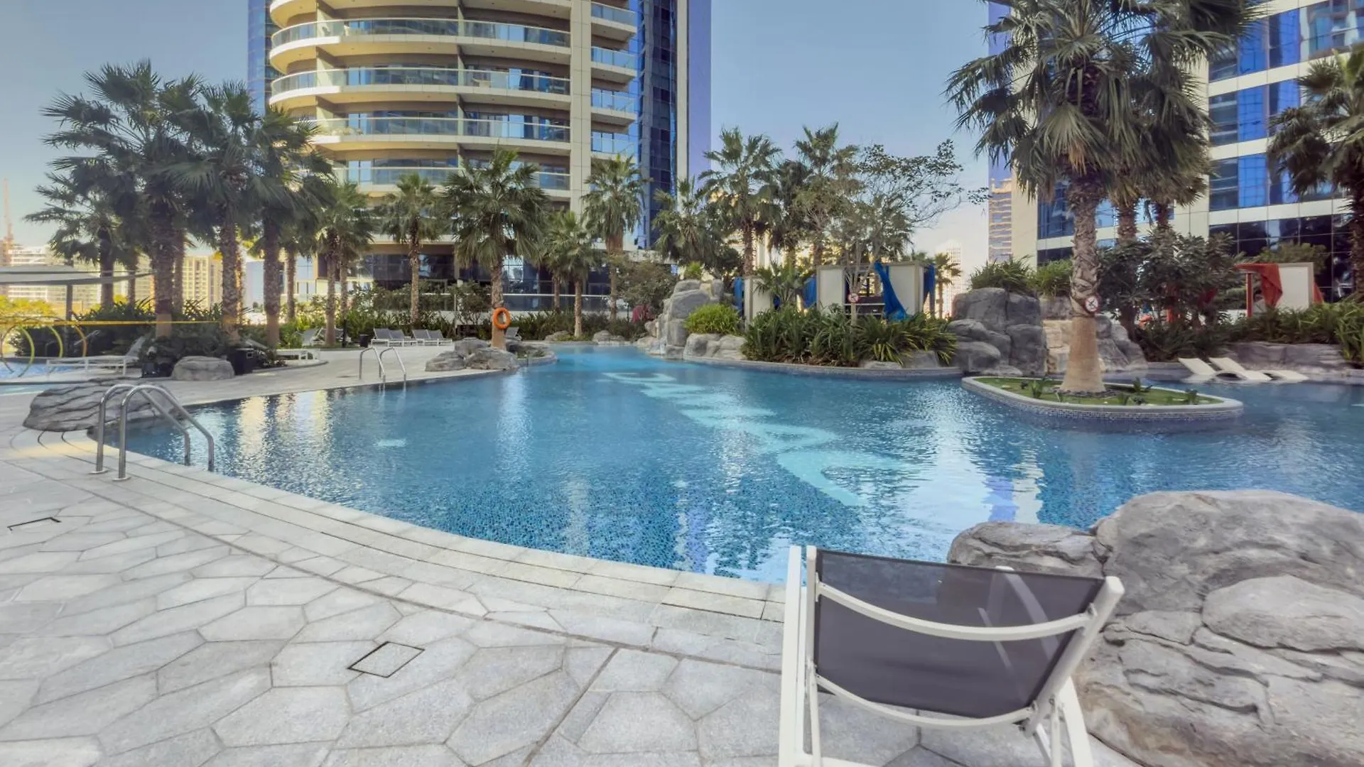 Damac 2Br With Pool & Gym At Business Bay Appartement Dubai 0*,