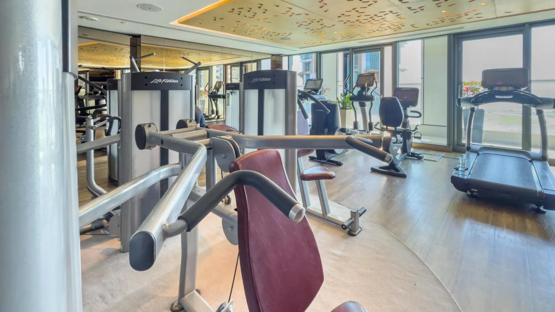 Damac 2Br With Pool & Gym At Business Bay Apartment Dubai