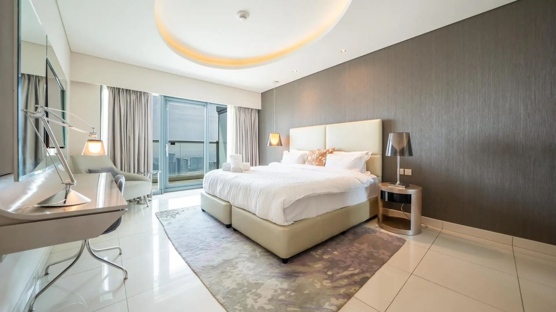 Damac 2Br With Pool & Gym At Business Bay Appartement Dubai 0*,