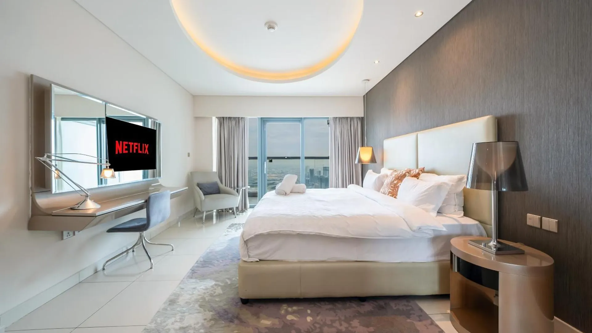 Damac 2Br With Pool & Gym At Business Bay Appartement Dubai