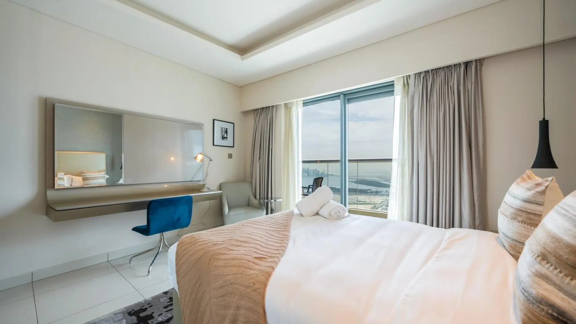Damac 2Br With Pool & Gym At Business Bay Appartement Dubai