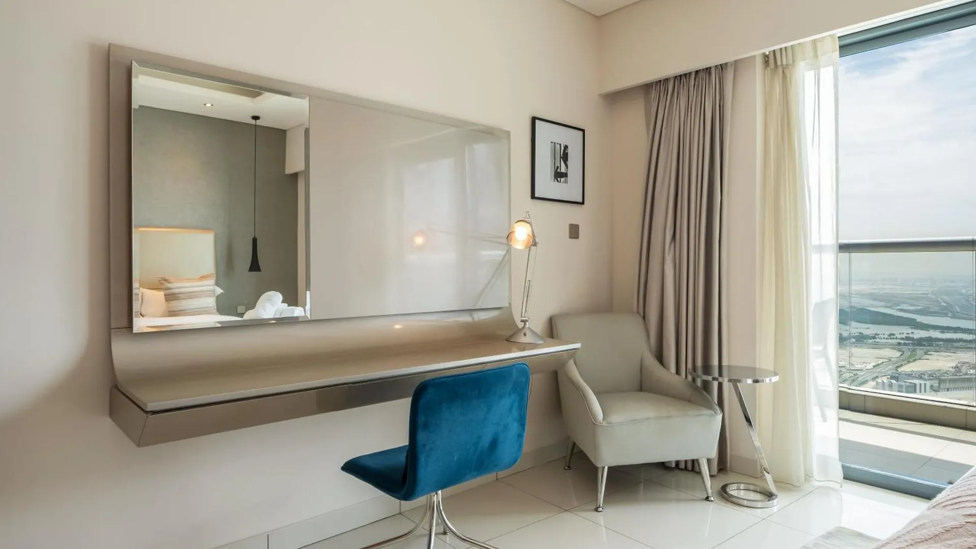 Damac 2Br With Pool & Gym At Business Bay Appartement Dubai